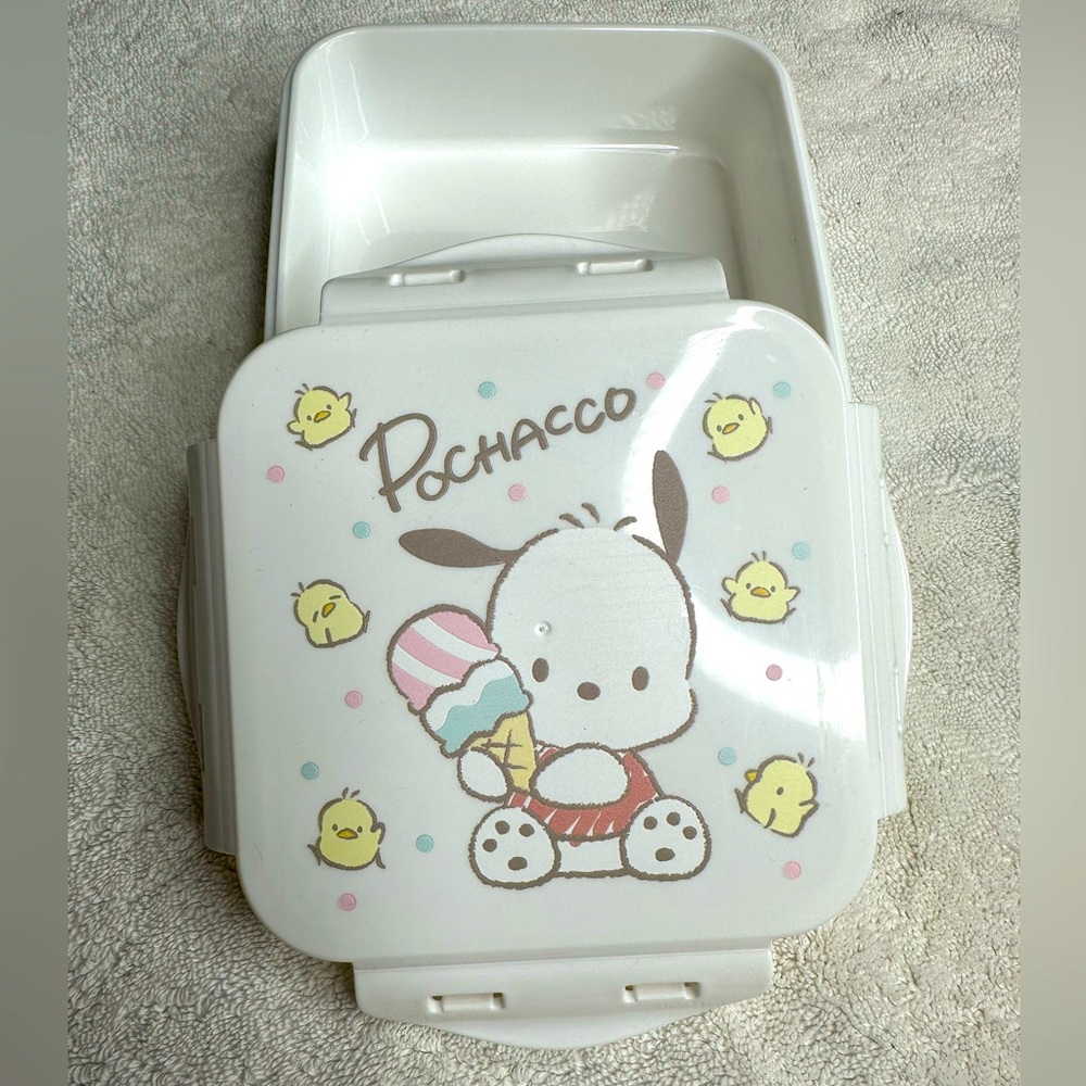 Sanrio Pochacco Lunch Sandwich Fresh Preservation Box - Picture 3 of 3